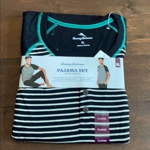 Tommy Bahama men’s pajama set